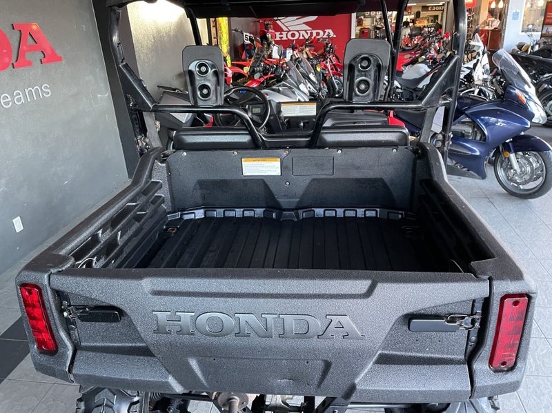 2015 Honda SXS700M2F Honda SXS700M2F