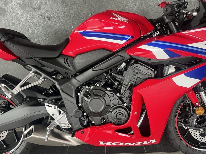 2024 Honda CBR Honda CBR650RACR DEMO