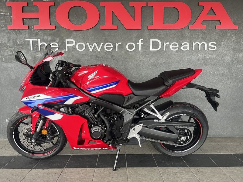 2024 Honda CBR Honda CBR650RACR DEMO