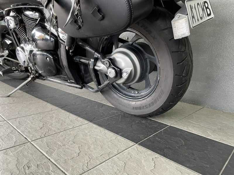 2010 Suzuki VZ800 Suzuki VZ800 M50 Boulevard