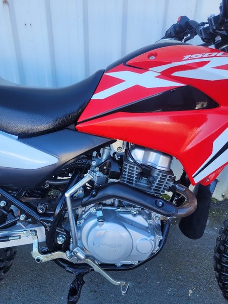 2024 Honda XR Honda XR150LEKJ