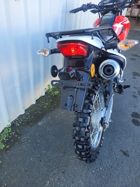 2024 Honda XR Honda XR150LEKJ