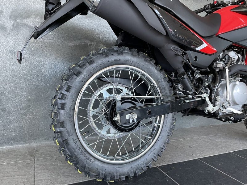2025 Honda XR Honda XR150LEKS