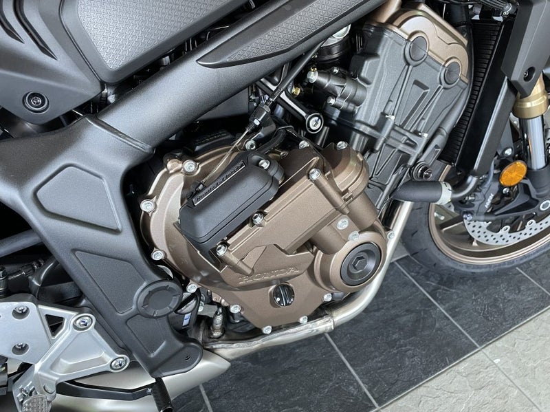 2025 Honda CB Honda CB CB650RAS