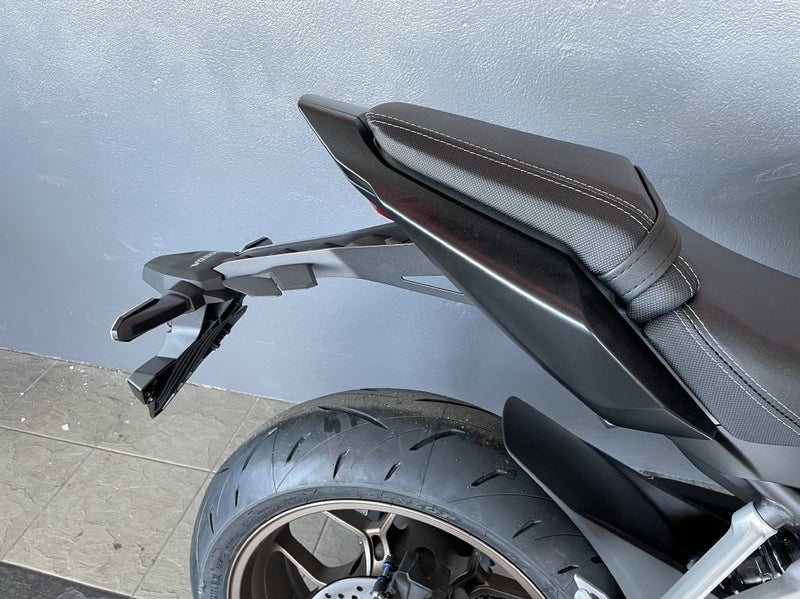 2025 Honda CB Honda CB CB650RAS