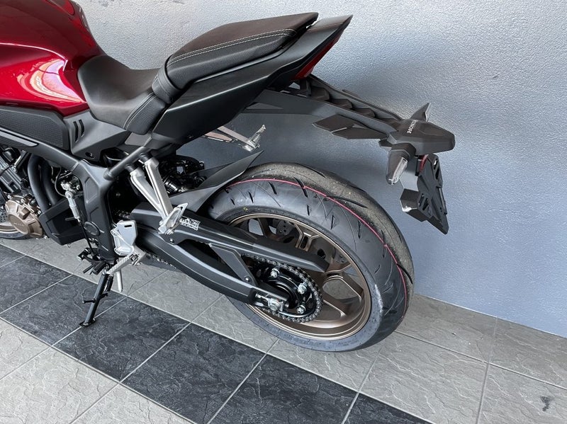 2025 Honda CB Honda CB CB650RAS