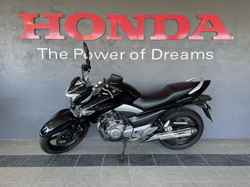 2016 Suzuki GW250 Suzuki GW250 Inazuma