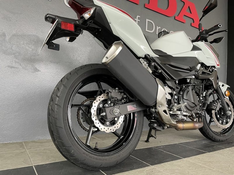 2024 Kawasaki ZR Kawasaki ZR400
