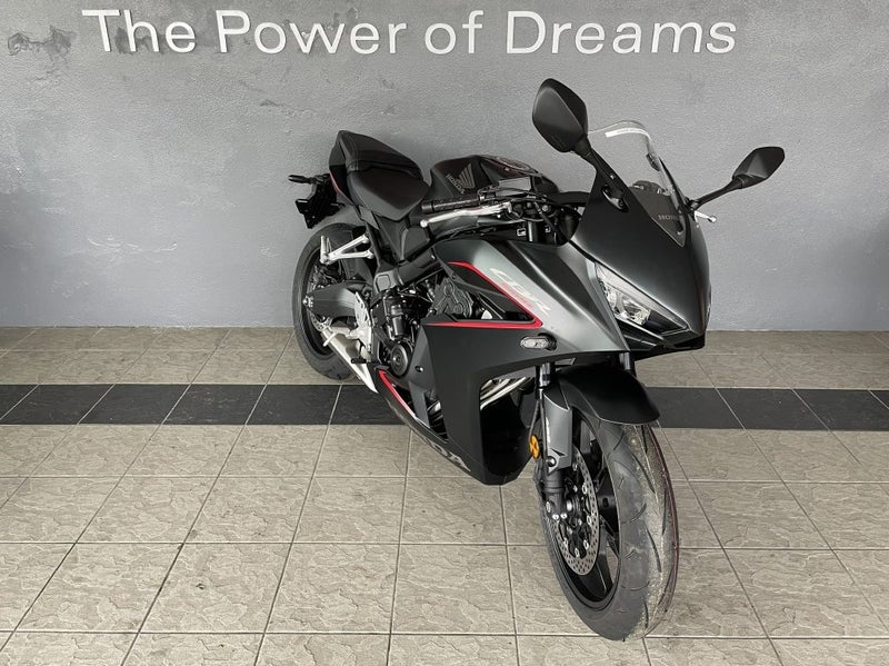 2025 Honda CBR Honda CBR CBR650RACS