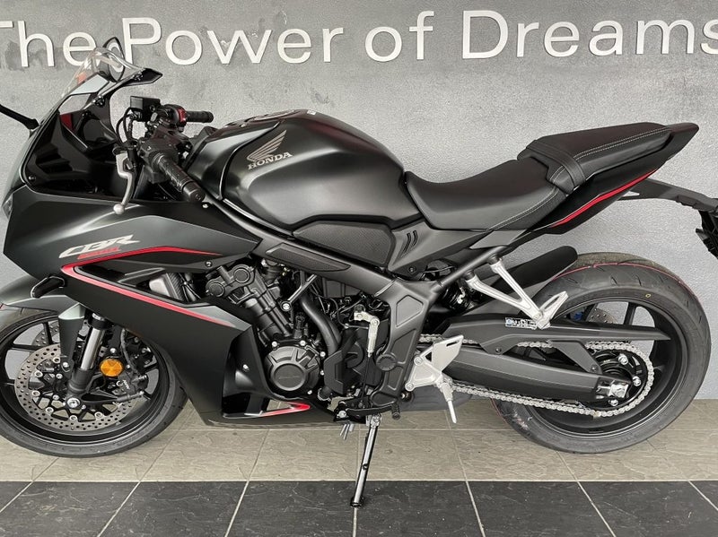 2025 Honda CBR Honda CBR CBR650RACS