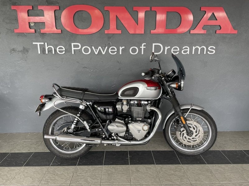 2019 Triumph Bonneville T120 Triumph Bonneville...