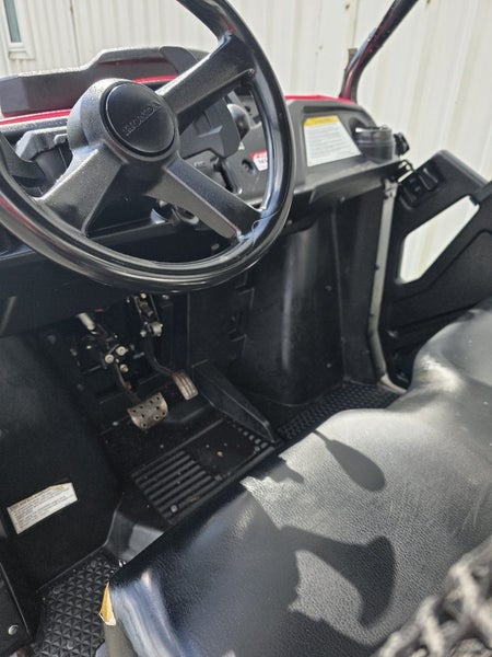 2015 Honda SXS500M2F Honda SXS500M2F