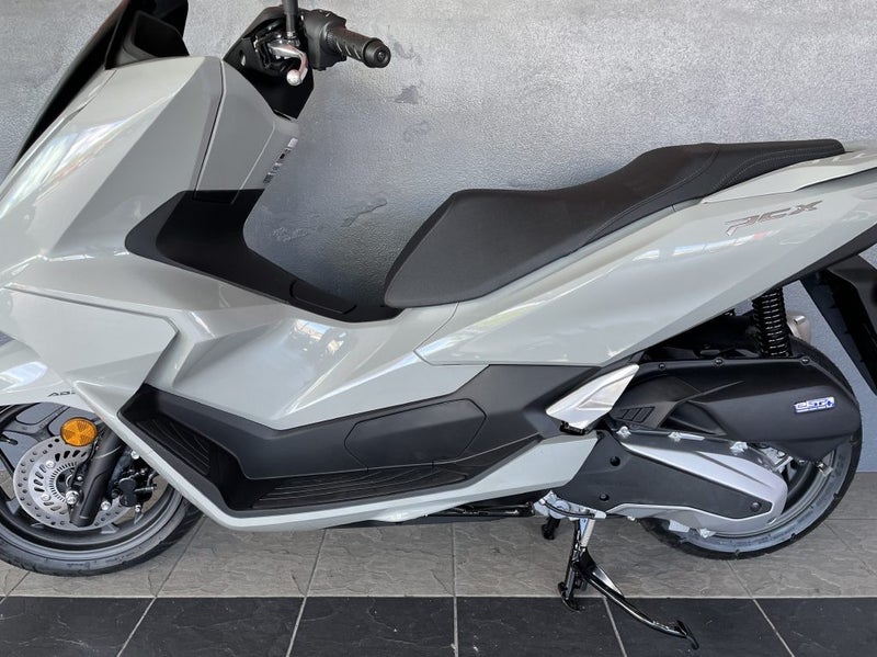 2025 Honda PCX160AS Honda PCX160AS DEMO