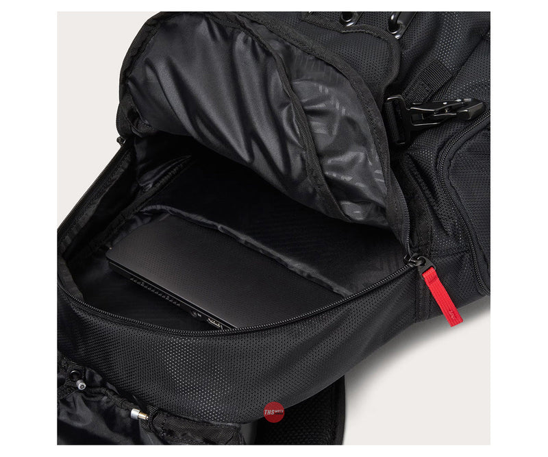 Oakley Bathroom Sink RC Backpack Blackout 21L