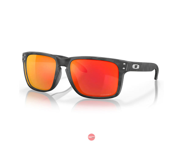 Oakley Sunglasses Holbrook XL Matte Black Camo with PRIZM Ruby Lens