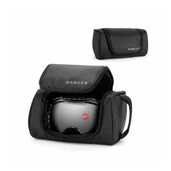 OA-08-011 - Oakley Universal Soft Goggle Case has a universal sizing to fit most goggles, with a soft fleece lining and a handy storage pocket inside made of expandable mesh