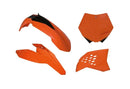 Rtech Plastics Kit Rtech includes {Front & Rear Fenders, Sidepanels & Radiator