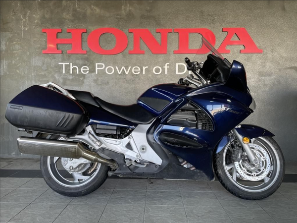 2005 Honda ST1300 Stock # 39683