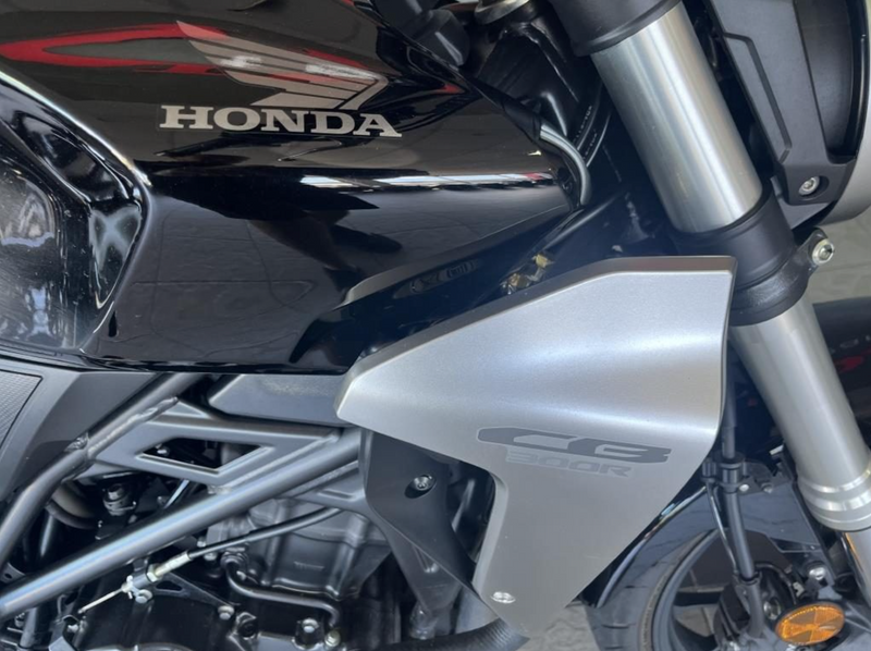2019 Honda CB300 RAK : Stock
