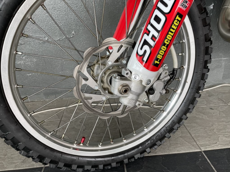 2001 Honda CR125R1 : Stock