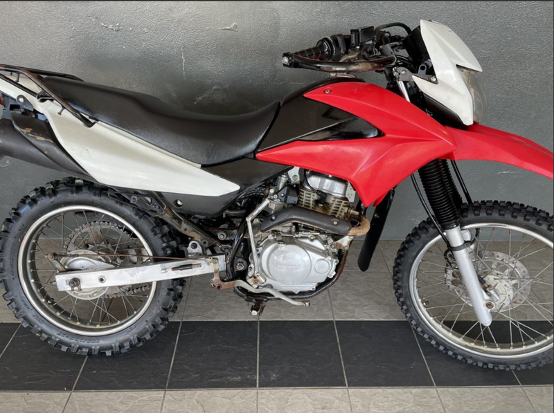 Honda XR150 L : Stock