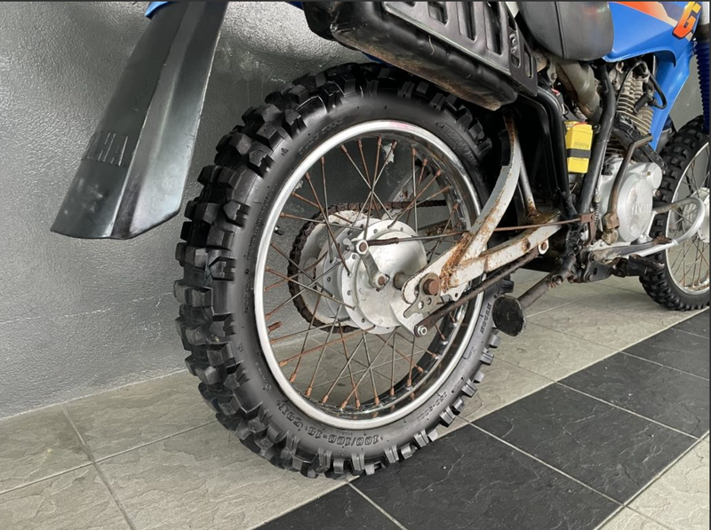 2014 Yamaha AG200 : Stock