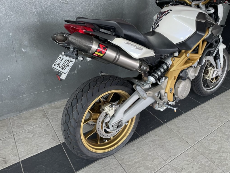 2008 Aprilia Shiver 750 : Stock