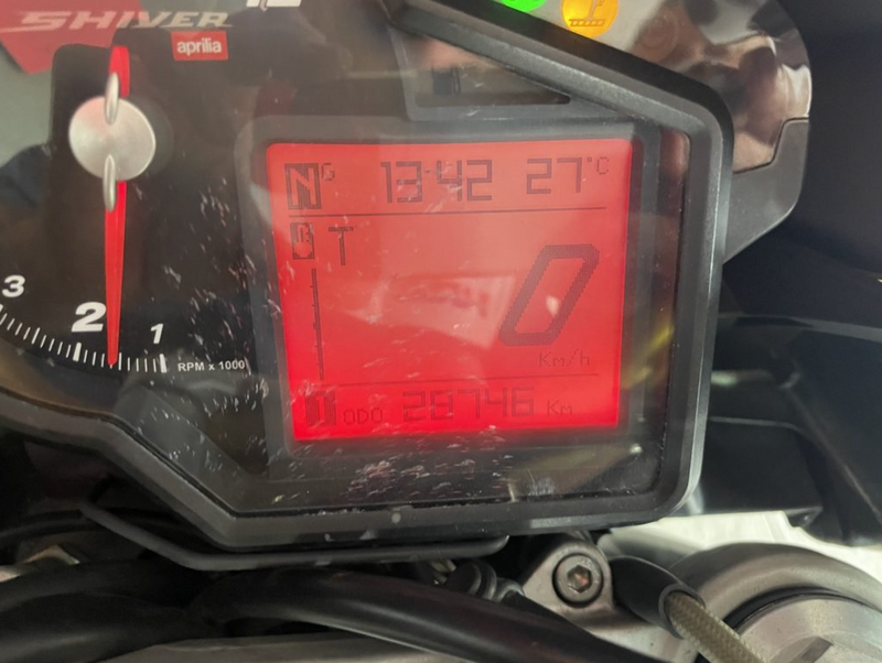 2008 Aprilia Shiver 750 : Stock