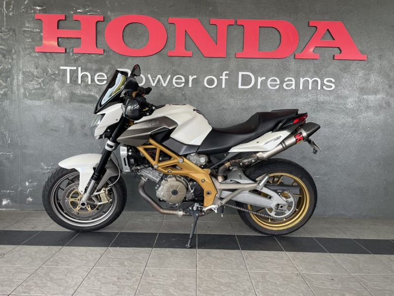 2008 Aprilia Shiver 750 : Stock
