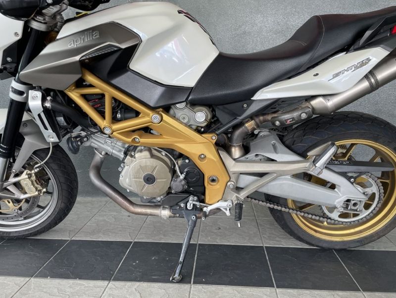 2008 Aprilia Shiver 750 : Stock