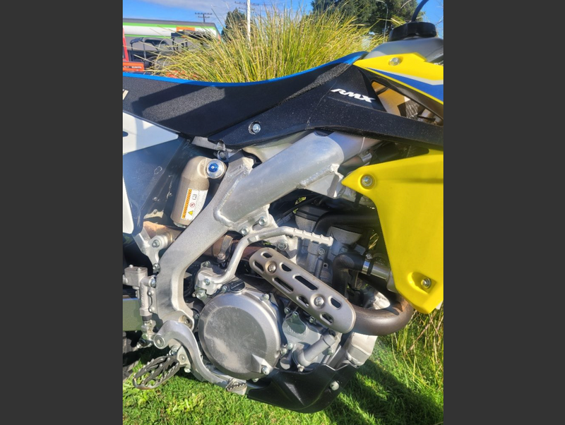 2018 Suzuki RMX450Z: Stock