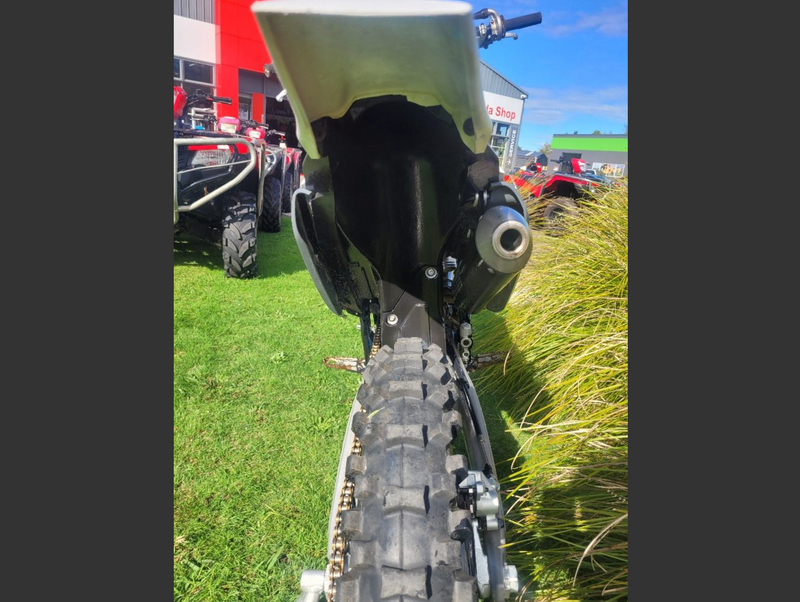 2020 Husqvarna TC125: Stock