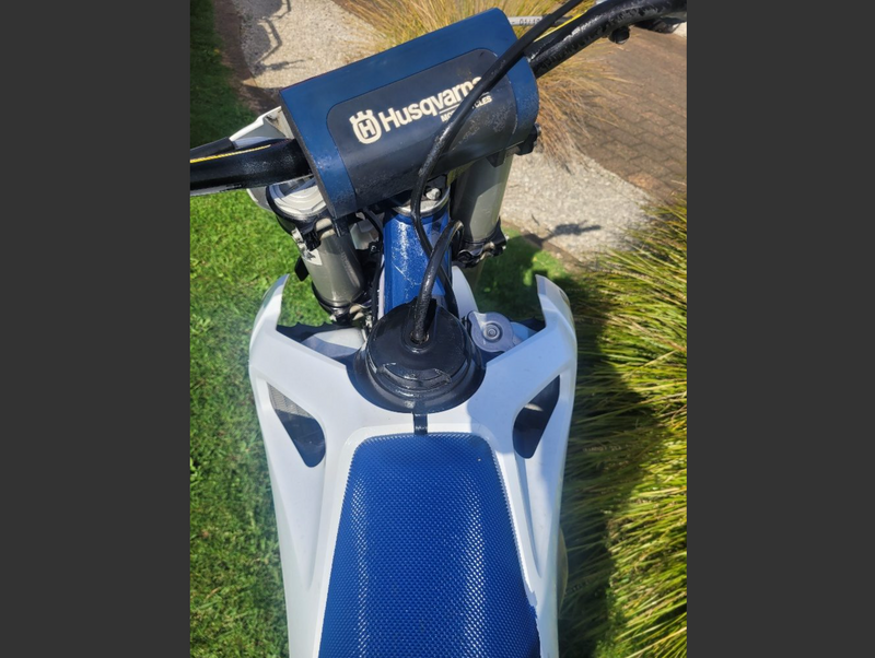 2020 Husqvarna TC125: Stock