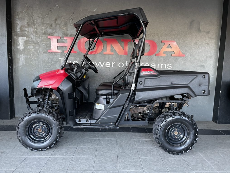 2015 Honda SXS700M2F