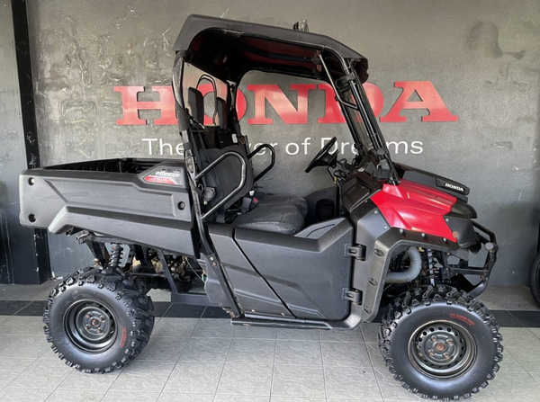 2017 Honda SXS700M2H # 42316