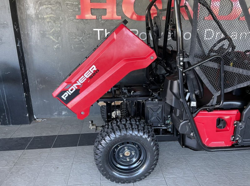 2023 Honda SXS520M2P
