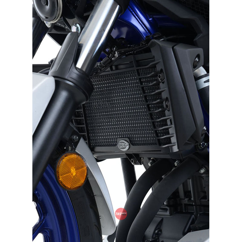 R&G Radiator Guards Yamaha YZF-R25 14- and YZF-R3 15- and the MT-25 and Black