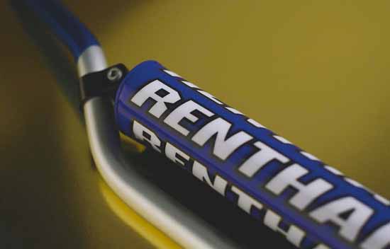 The Renthal 7/8 bars became the first aftermarket aluminium handlebar to be fitted as OE on a Japanese motorcycle