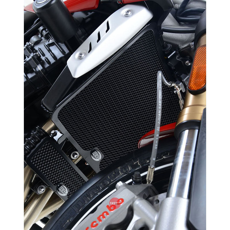 R&G Radiator Guards Triumph Speed Triple S/R 16- & Speed Triple RS 18 Titanium