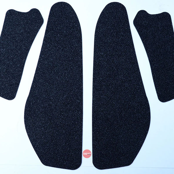 R&G Tank Traction Grip Triumph Daytona 955i 02-06