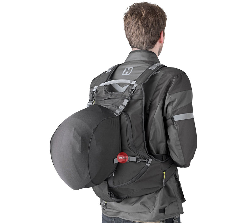 Givi Backpack 22LT Expandable With Helmet Holder Black EA104B