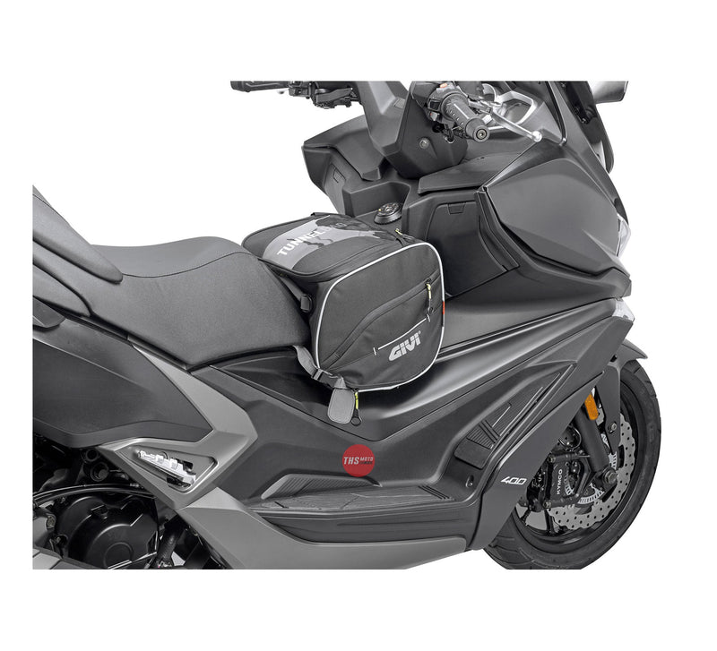 Givi Seat/tunnel Bag 23LT Straps And Rain Cover Included Alt EA136 EA122