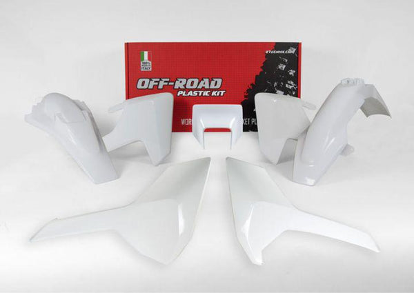 Rtech Plastic Kit 5pcs {includes Front & Rear Fenders, Sidepanels & Radiator